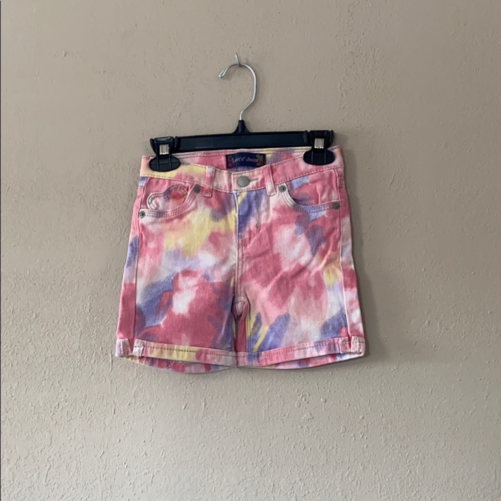 tie dye jean shorts